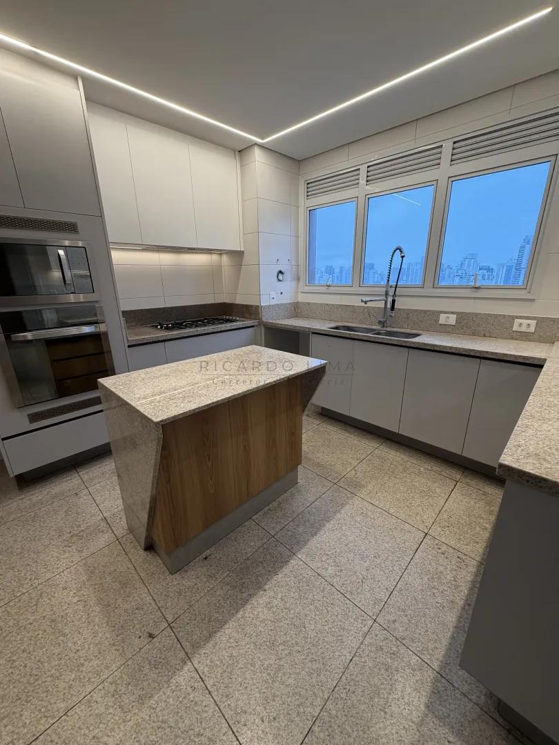 Apartamento de Alto Padr&atilde;o com 276 m&sup2; e 4 Su&iacute;tes no Edif&iacute;cio Saint Regis | Aclima&ccedil;&atilde;o Rua Nilo São Paulo - 