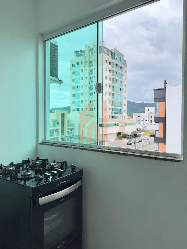 Ótimo apartamento muito bem localizado e 100% mobiliado  - Camboriú - 