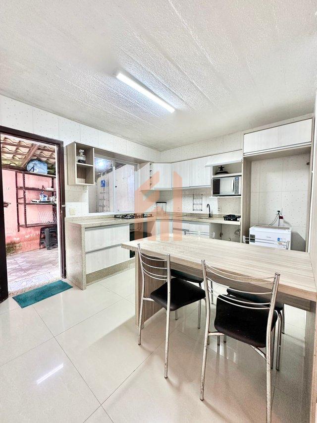 Casa de 2 suítes mobiliada com pátio nos fundos.  - Camboriú - 