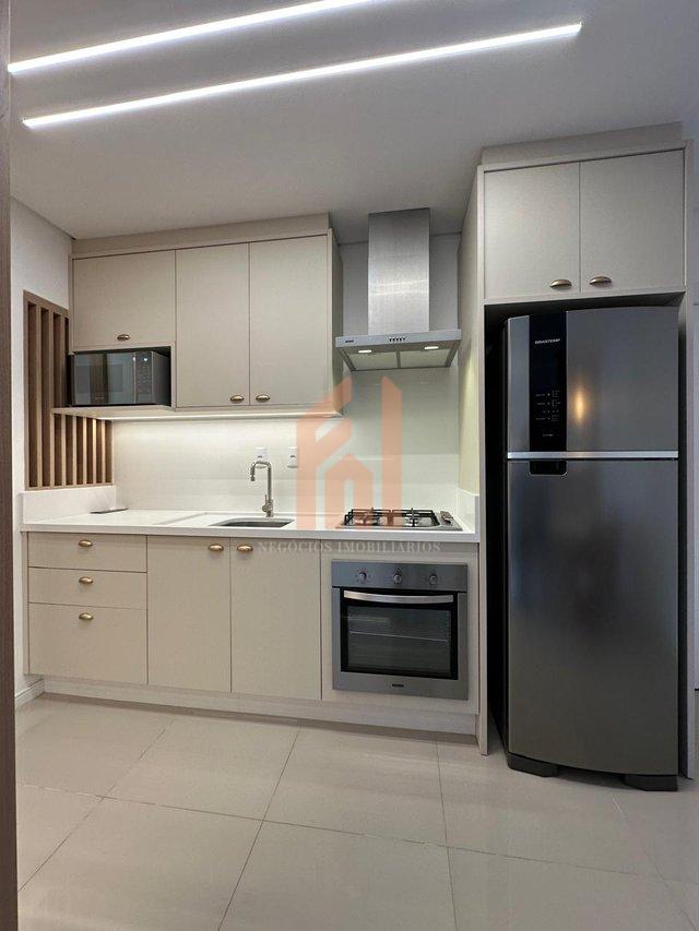 Apartamento DE 02 dormitórios mobiliado e decorado, pronto para morar. Fácil acesso a BC - Camboriú - 