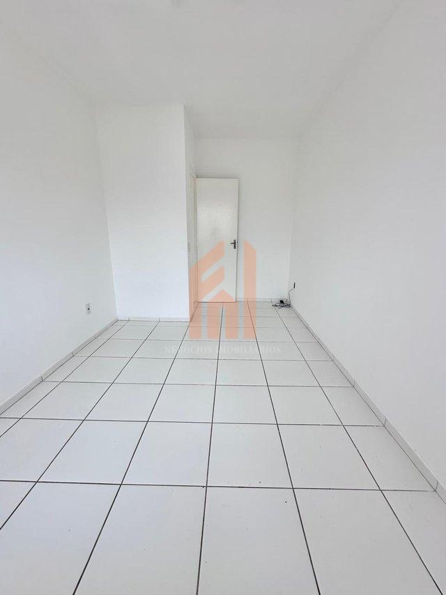 Este bom apartamento é ideal para primeiro imóvel ou para investir em locação.  - Camboriú - 