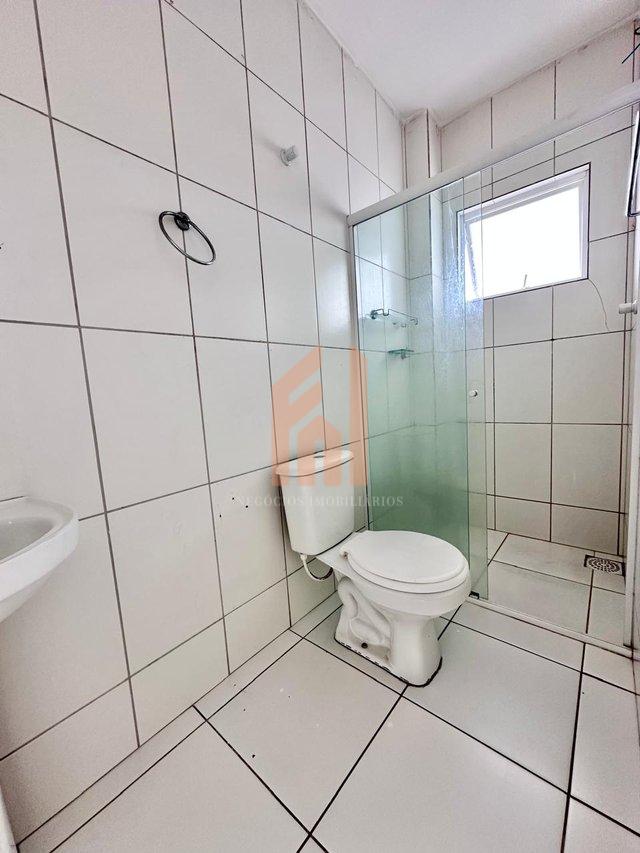Este bom apartamento é ideal para primeiro imóvel ou para investir em locação.  - Camboriú - 