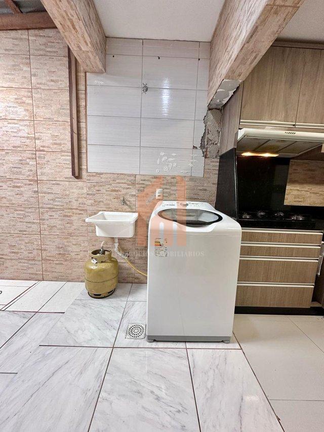 Sobrado de 2 quartos no bairro Santa Regina  - Camboriú - 