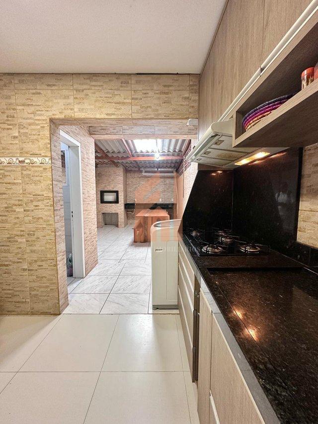 Sobrado de 2 quartos no bairro Santa Regina  - Camboriú - 