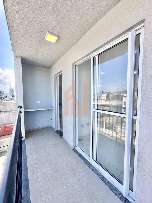 Apartamento.1 dormitório. Em condomínio completo ao centro da cidade  - Camboriú - 