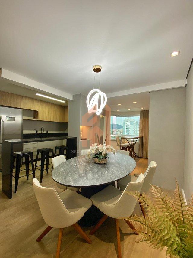 APARTAMENTO MOBILIADO E DECORADO | OCUPAÇÃO IMEDIATA | Fácil acesso a Balneário Camboriú - Camboriú - 