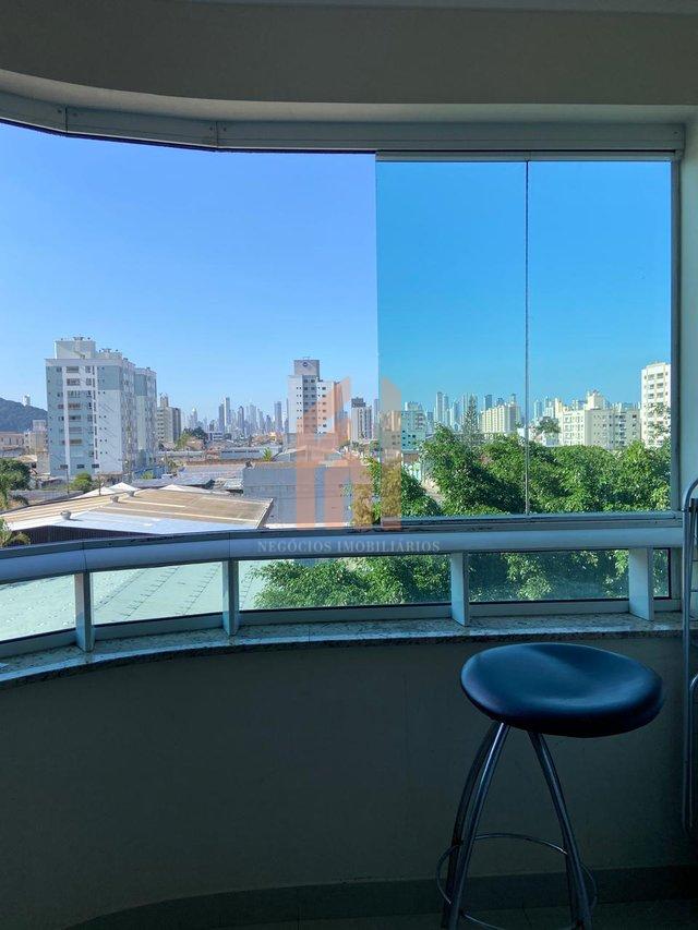 Amplo apartamento de 02 dormitórios no bairro Tabuleiro! - Camboriú - 