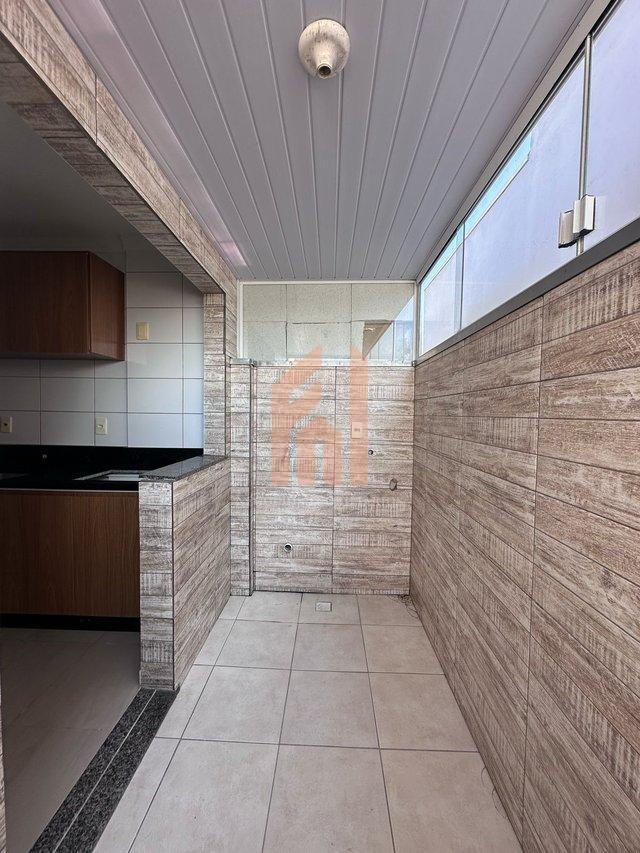 Apartamento Semi mobiliado de 01 dormitório com garagem no Santa Regina - Camboriú - 