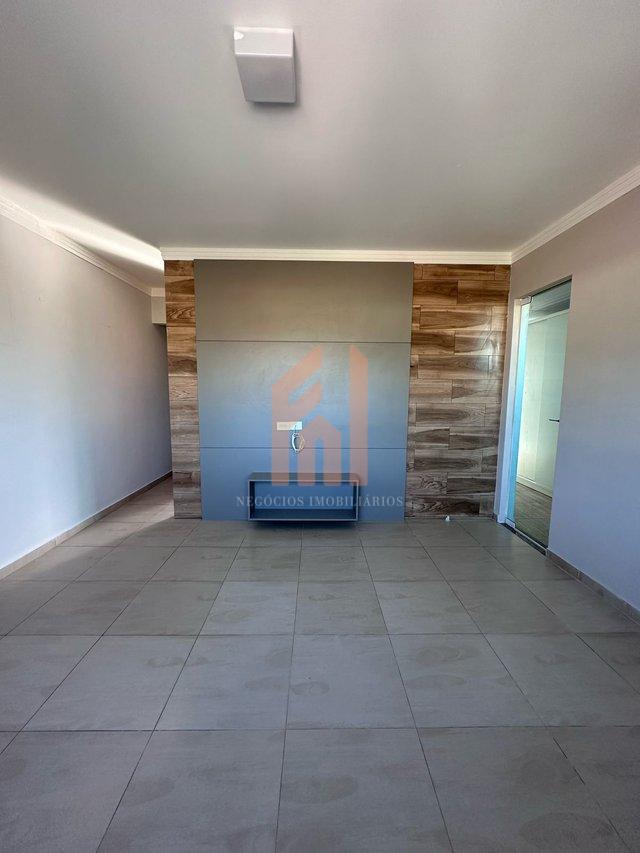 Apartamento Semi mobiliado de 01 dormitório com garagem no Santa Regina - Camboriú - 