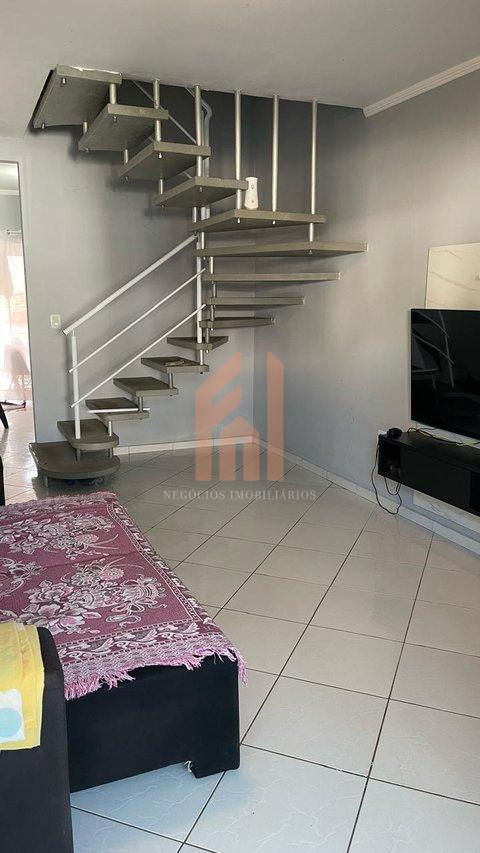 Sobrado 2 suítes de 100m2 com 2 vagas no Centro da cidade  - Camboriú - 
