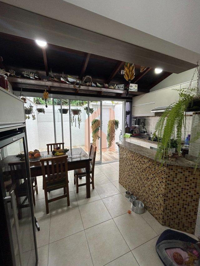 Sobrado 2 dormitórios 93m2 no bairro Cedros  - Camboriú - 
