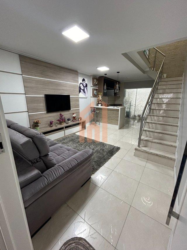 Sobrado 2 dormitórios 93m2 no bairro Cedros  - Camboriú - 