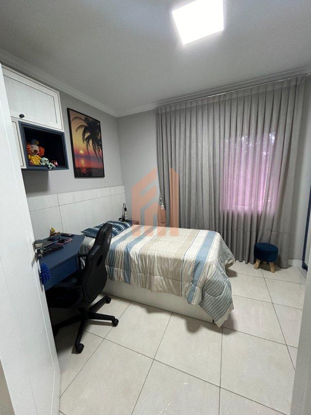 Sobrado 2 dormitórios 93m2 no bairro Cedros  - Camboriú - 