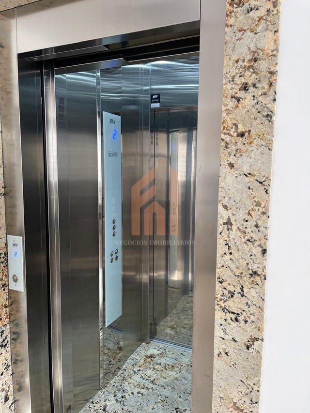 Casa em condomínio fechado com 03 suítes próxima ao Centro de Camboriú - Camboriú - 