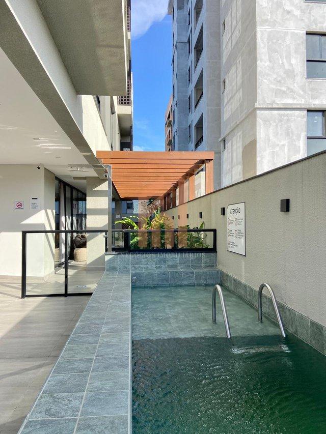 APTO NOVO DE 03 DORMS EM CONDOMÍNIO COM ÓTIMA INFRAESTRUTURA! - Camboriú - 