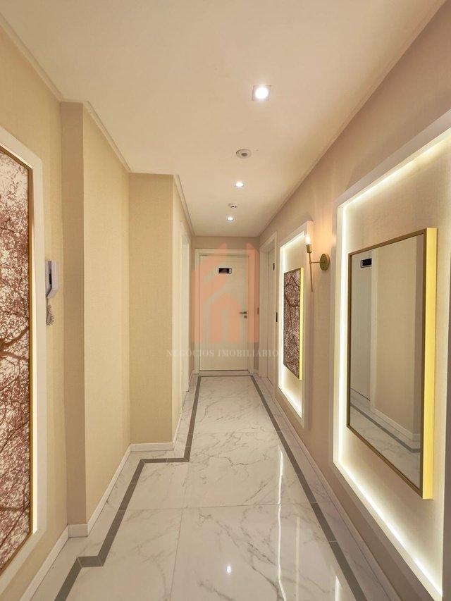 Apartamento de 02 dorms ( sendo 01 suíte) em condomínio com ótima infraestrutura! - Camboriú - 