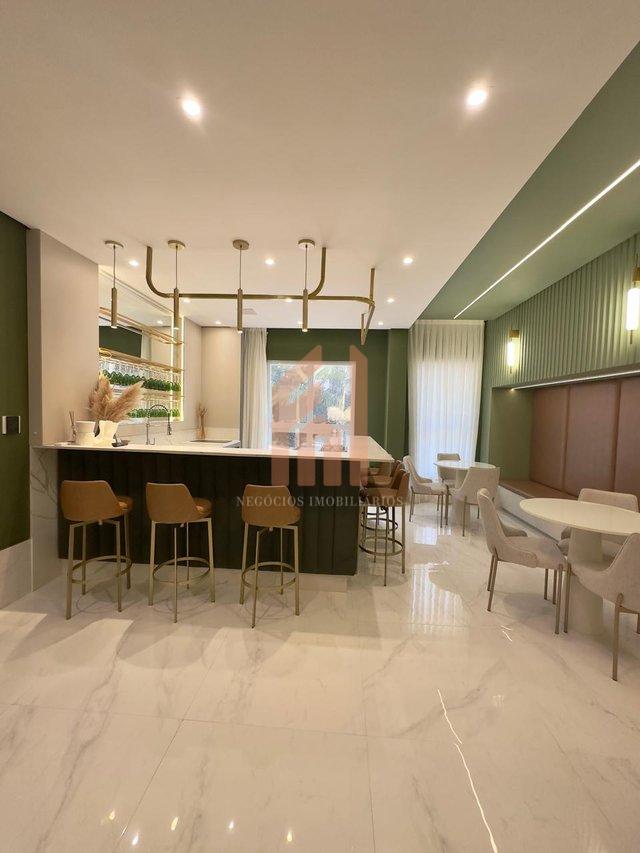 Apartamento de 02 dorms ( sendo 01 suíte) em condomínio com ótima infraestrutura! - Camboriú - 