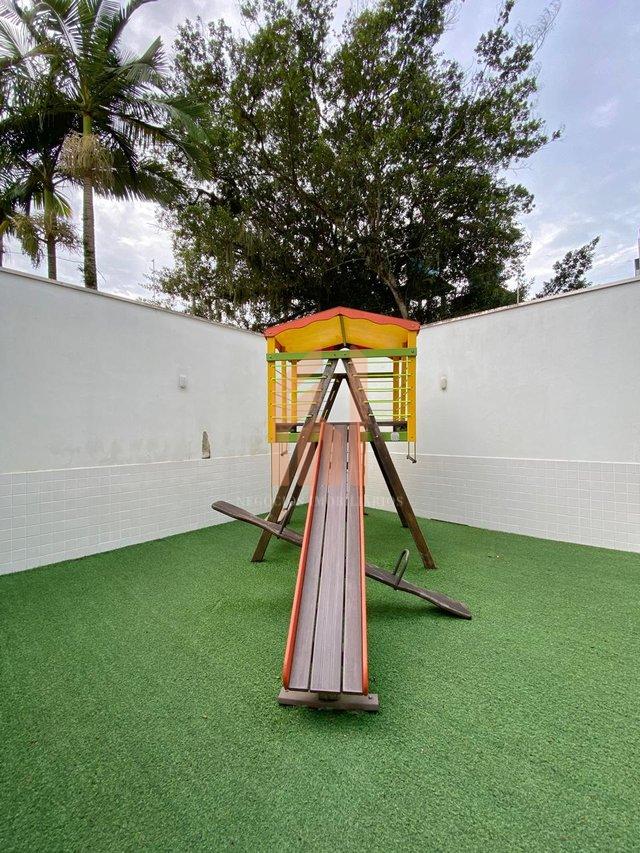 APTO DE 02 DORMS COM 02 VAGAS NA GARAGEM | Em andar alto com vista panorâmica  Camboriú - 