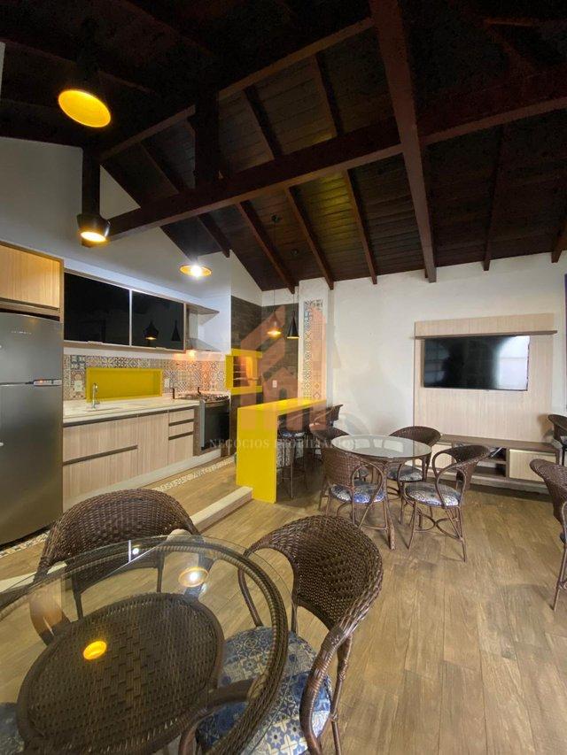 APTO DE 02 DORMS COM 02 VAGAS NA GARAGEM | Em andar alto com vista panorâmica  Camboriú - 