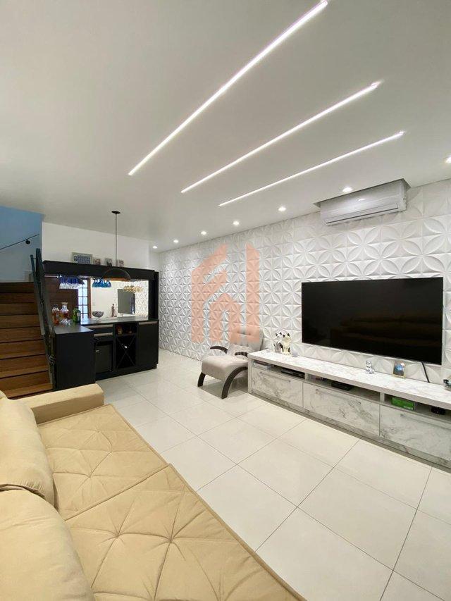 Sobrado de 03 dorms em ótima localização | Semi mobiliado | AVALIA IMÓVEL DE MENOR VALOR - Camboriú - 