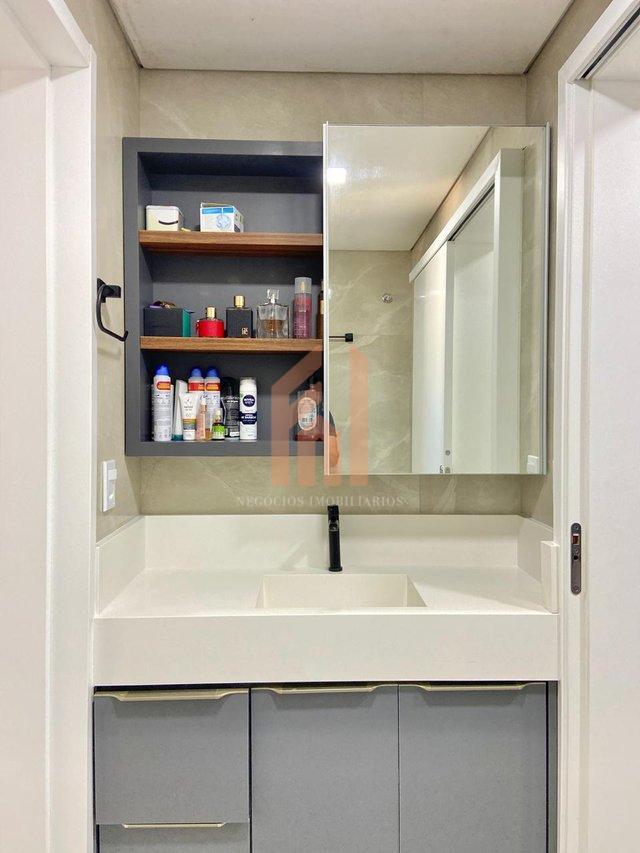 APARTAMENTO MOBILIADO | Excelente localização, fácil acesso ao Centro de Camboriú - Camboriú - 