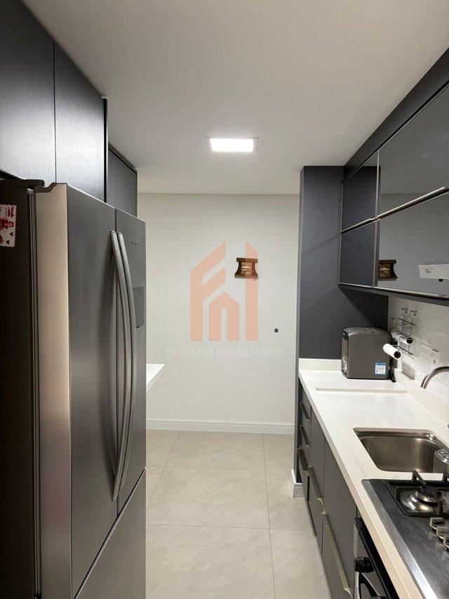 APARTAMENTO MOBILIADO | Excelente localização, fácil acesso ao Centro de Camboriú - Camboriú - 