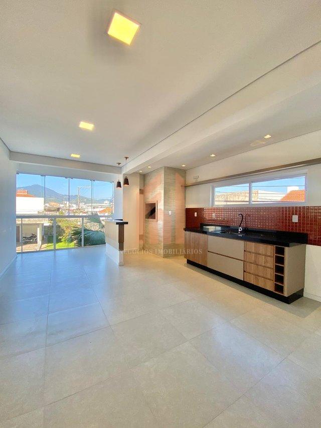 APARTAMENTO MOBILIADO | No Centro de Camboriú, andar alto com linda vista panorâmica - Camboriú - 