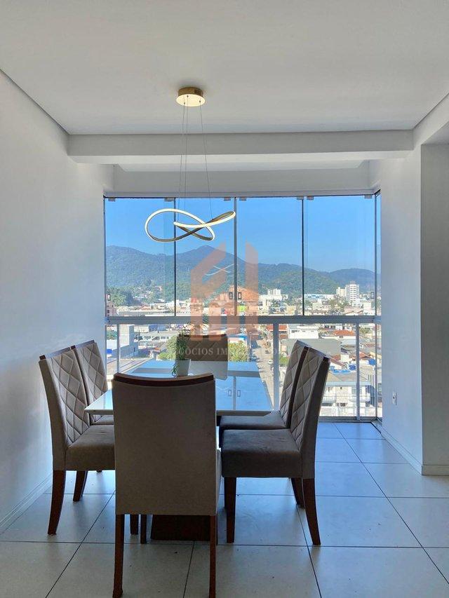 APARTAMENTO MOBILIADO | No Centro de Camboriú, andar alto com linda vista panorâmica - Camboriú - 