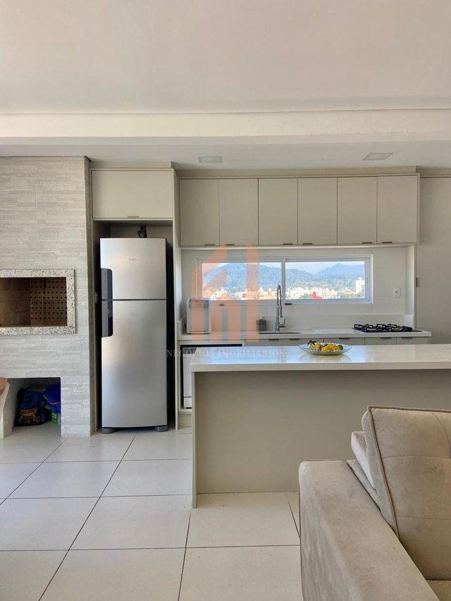 APARTAMENTO MOBILIADO | No Centro de Camboriú, andar alto com linda vista panorâmica - Camboriú - 
