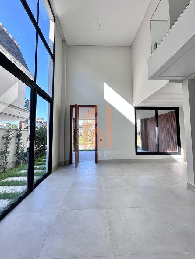 Casa à venda no Reserva Camboriú Golf Club - Camboriú - 