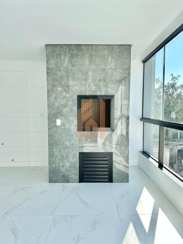 Apartamento térreo de 2 quartos sendo um suíte em rua calma - Camboriú - 
