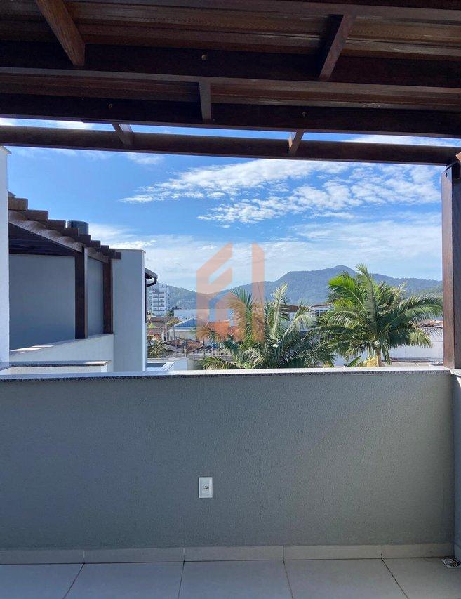 Casa em condomínio fechado | Semi mobiliada , 03 dormitórios e 02 vagas de garagem  Camboriú - 
