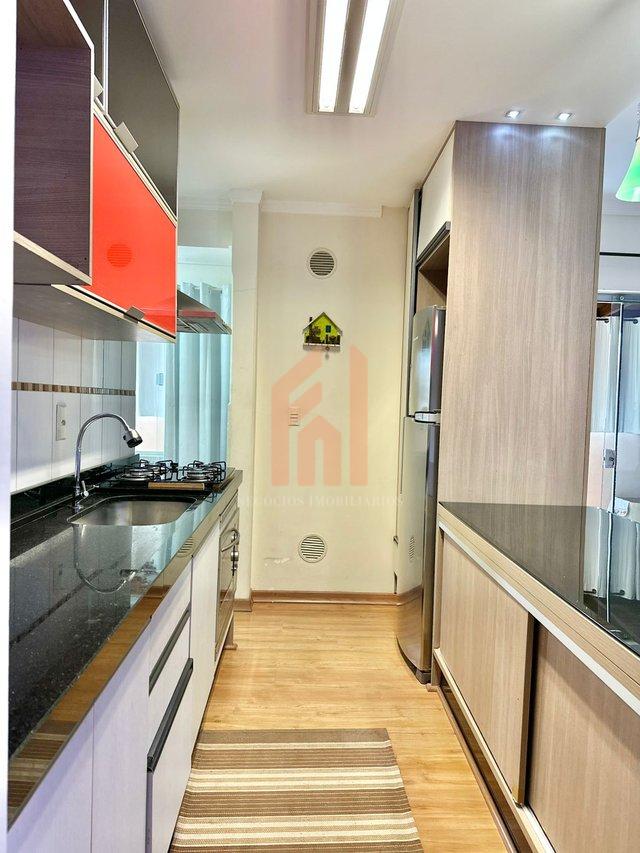 Apartamento de 02 dormitórios semi mobiliado com terraço e churrasqueira!  Camboriú - 