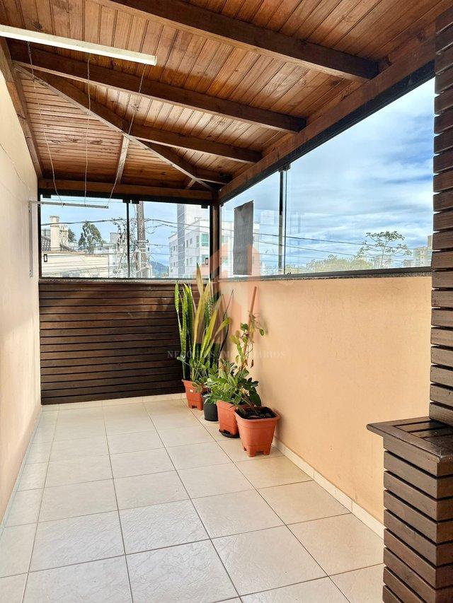 Apartamento de 02 dormitórios semi mobiliado com terraço e churrasqueira!  Camboriú - 