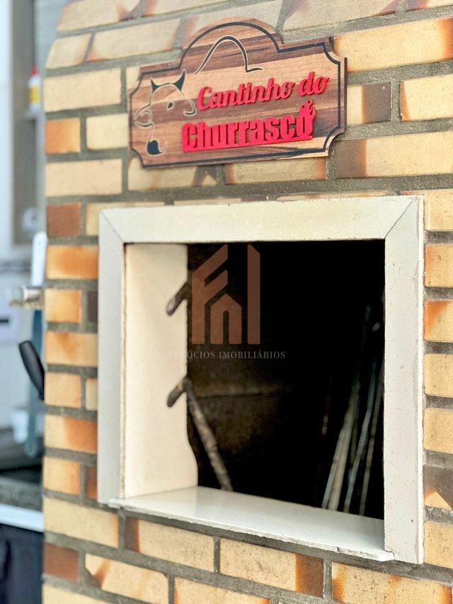 Sobrado com 02 suítes e espaço gourmet no Centro de Camboriú!  Camboriú - 