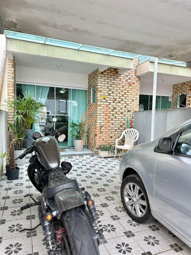 Sobrado com 02 suítes e espaço gourmet no Centro de Camboriú!  Camboriú - 