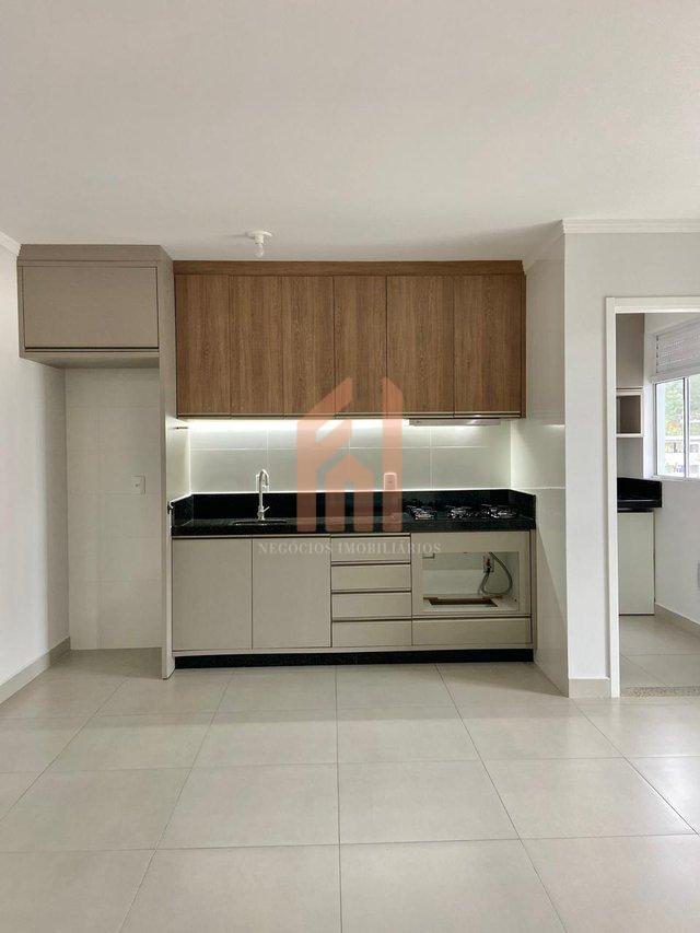 Apartamento de 02 suítes com fácil acesso a praia de Balneário Camboriú  Camboriú - 
