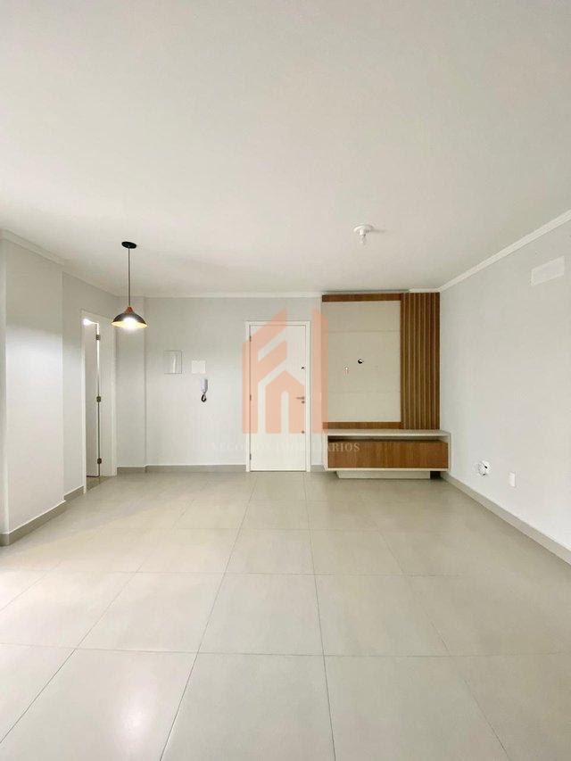 Apartamento de 02 suítes com fácil acesso a praia de Balneário Camboriú  Camboriú - 