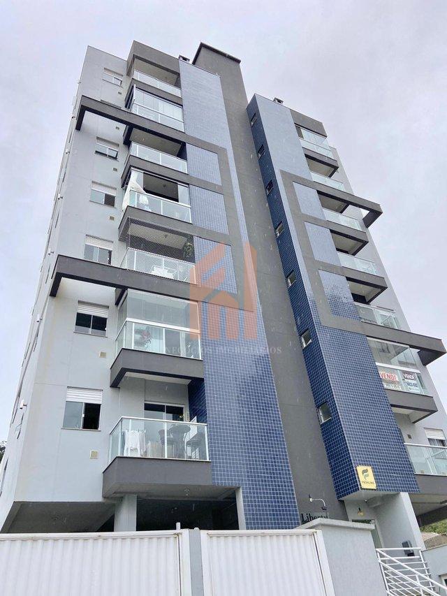 Apartamento de 02 suítes com fácil acesso a praia de Balneário Camboriú  Camboriú - 